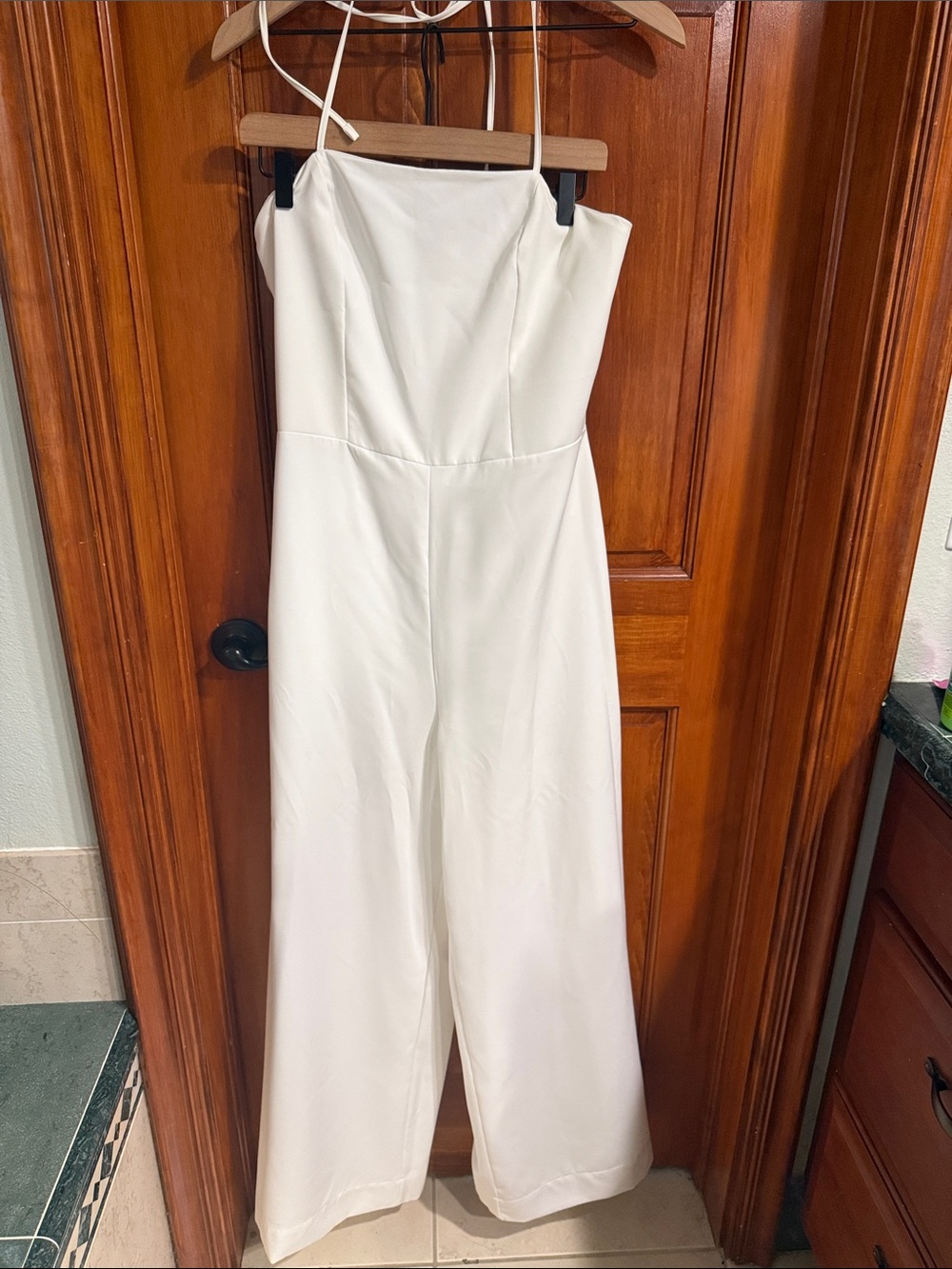 Women’s White Strapless Wide-Leg Jumpsuit